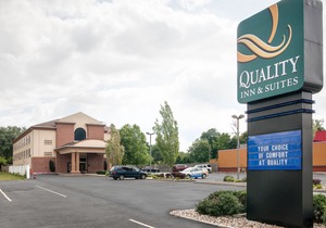 Quality Inn & Suites Niles