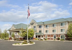 Country Inn & Suites by Radisson, Michigan City, IN