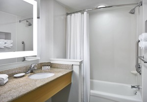 Delta Hotels by Marriott Norfolk Airport