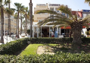 Malvarrosa Beach Rooms