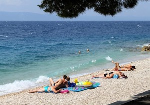 Two bedroom apartment near beach Tučepi, Makarska (A-2677-a)