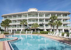 Amazing Getaway at Seacrest Beach with Community Pool - Moments from the Beach!