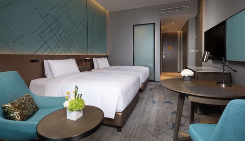 Deluxe Twin Room Sea View with Balcony