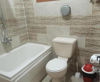 Single Room with Shared Bathroom