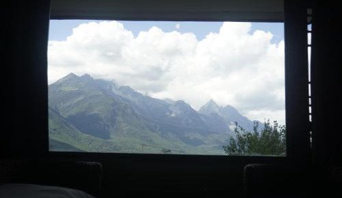 King Room with Mountain View