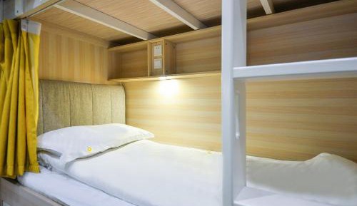 Bed in 4-Bed Female Dormitory Room  - Shared Bathroom 