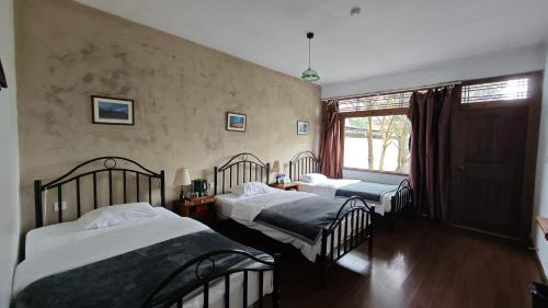 Triple Room with Private Bathroom