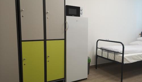 Single Room with Private Bathroom
