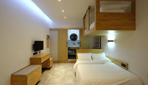 Basic Triple Room