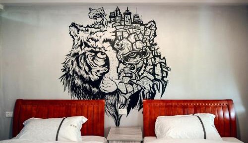 Twin Room with Shared Bathroom
