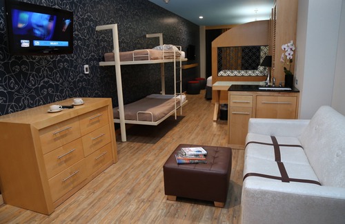 Garment District Hotel | TRYP by Wyndham New York City Times Square South