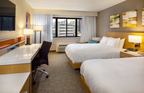 Utica Hotel | Delta Hotels by Marriott Utica