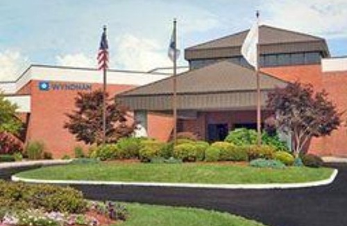 Andover Hotel | DoubleTree by Hilton Boston-Andover