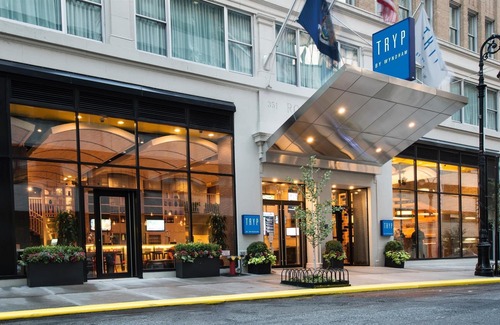 Garment District Hotel | TRYP by Wyndham New York City Times Square South