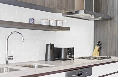Glebe Apartment | Modern 2B2B APT@Glebe