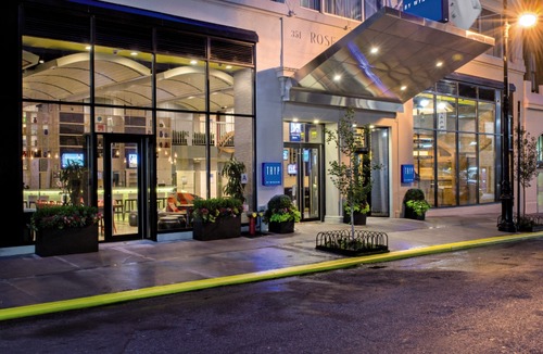 Garment District Hotel | TRYP by Wyndham New York City Times Square South