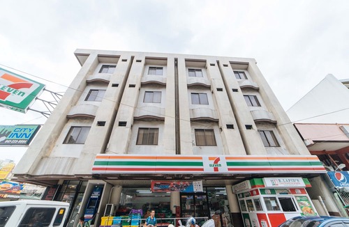 Olongapo Hotel | RedDoorz near Olongapo Bus Terminal