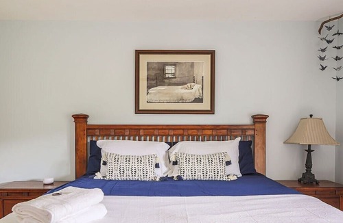 Staunton House | Ridgeview Retreat: Mountain Views and Pet Friendly