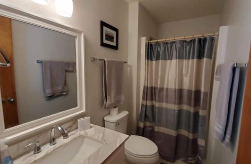 North Shore House | What A View, Wifi, ping pong, cloe to amenities