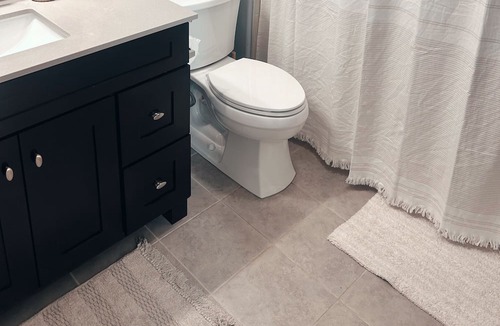Hanover House | The Hanover Hideaway! Minutes from Hanover College, 5 Miles to Downtown Madison!
