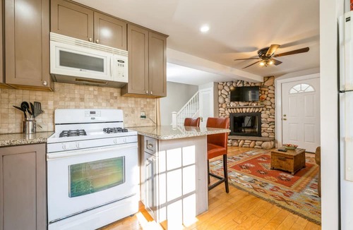 Warwick House | LOCATION ! This unique property is walking distance to the Village of Warwick!