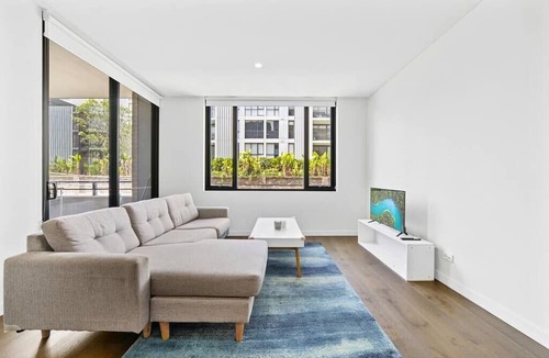 Glebe Apartment | Modern 2B2B APT@Glebe