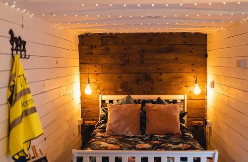 Garadice Apartment | The Horrrsebox Tinyhouse