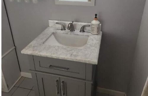Manorville Apartment | Beautiful Studio Apartment Sleeps 2