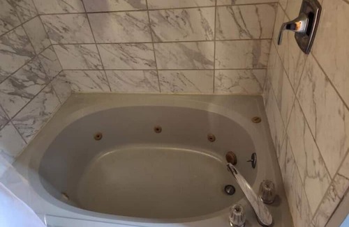 Manorville Apartment | Beautiful Studio Apartment Sleeps 2
