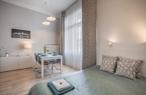 Erzsebetvaros Apartment | Stay in the Heart of Budapest