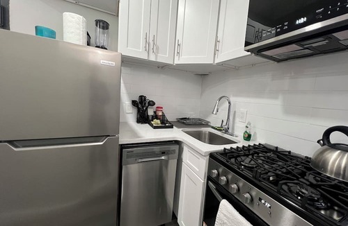 Hudson Yards Apartment | Modern 2BR Steps from Times Sqaure