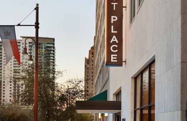 Hyatt Place Houston Downtown