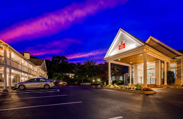 Best Western Plus Cold Spring