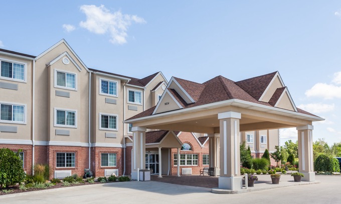Michigan City Hotel | Microtel Inn & Suites by Wyndham Michigan City